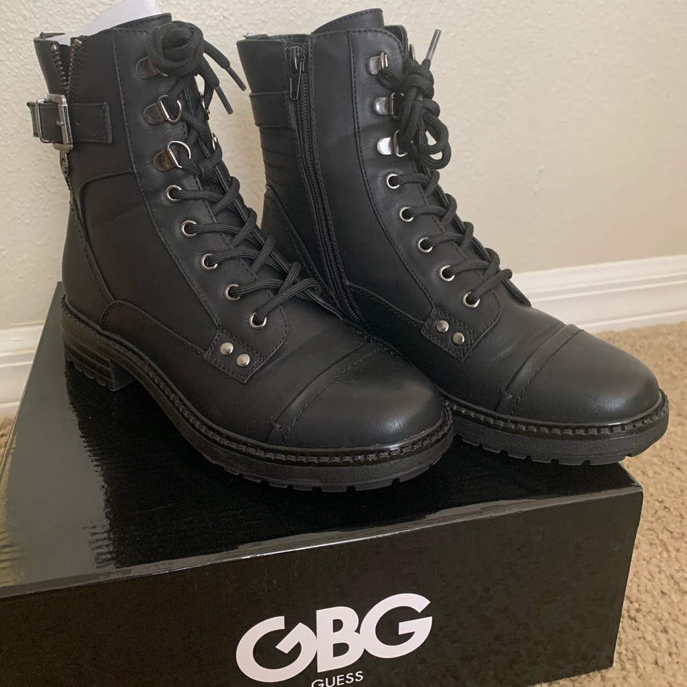 Guess GBG- Gessy Combat Boots 🥾 Size 7.5M